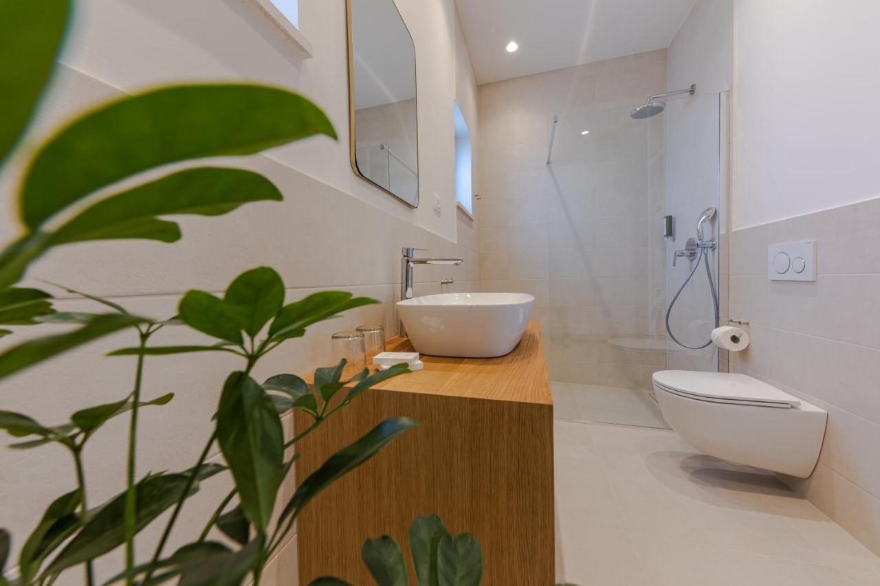 Apartamento The Olive Poolhouse Split Exterior foto