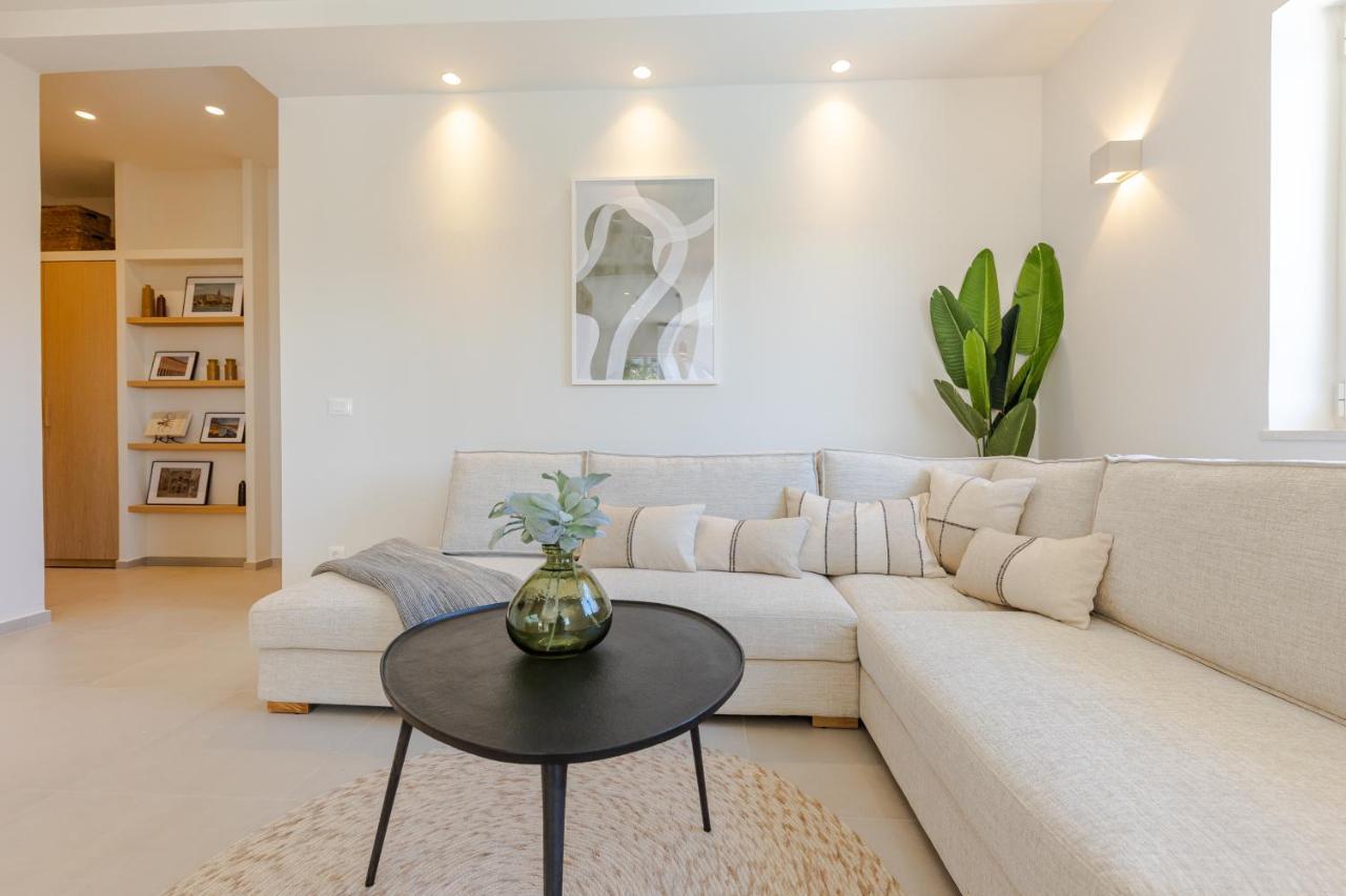 Apartamento The Olive Poolhouse Split Exterior foto